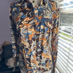 Abercrombie & Fitch Women's Swirl Pattern Button Down Shirt